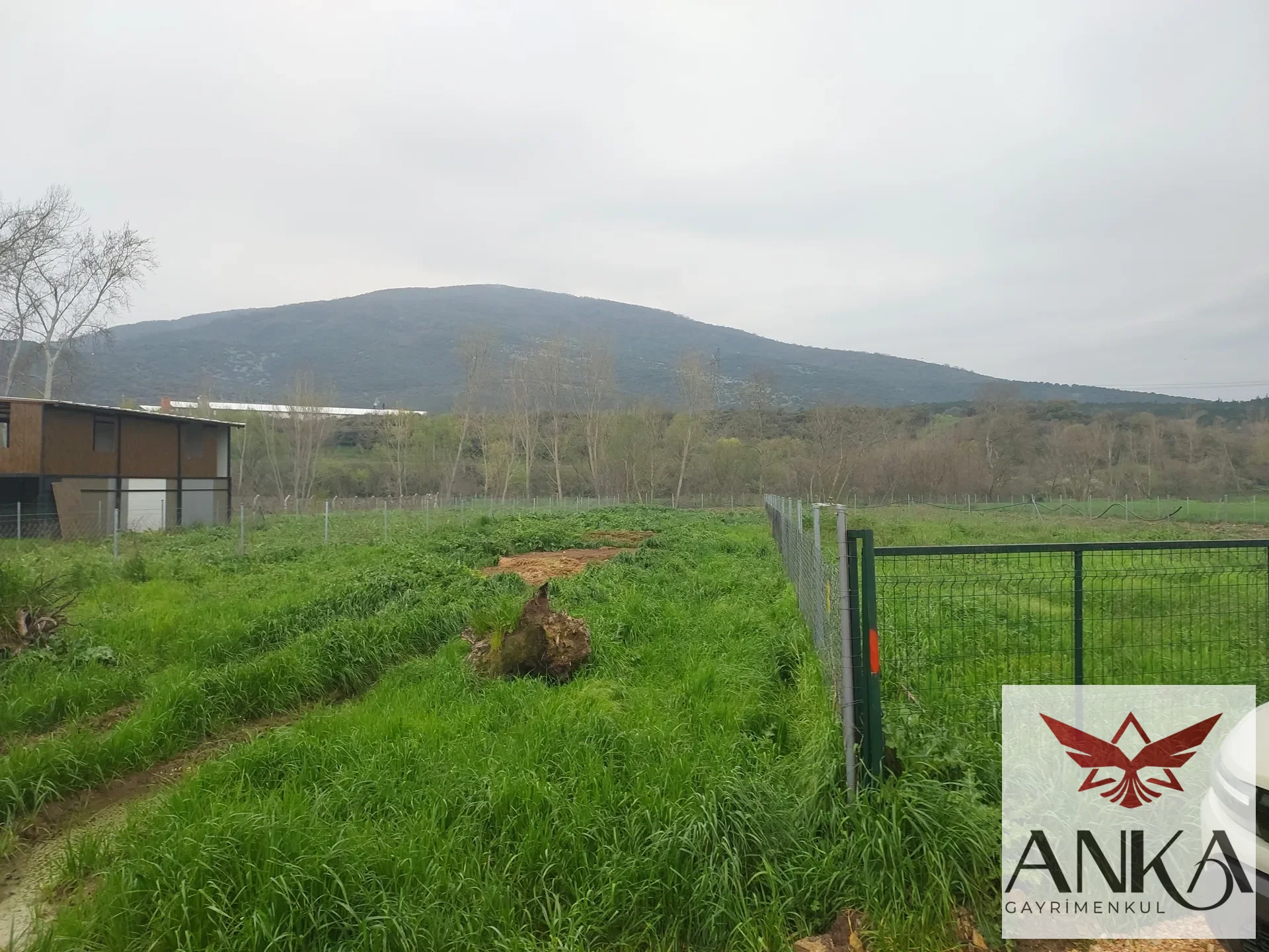 ANKA'DAN MUSTAFAKEMALPAŞA BOSTANDERE MAH.610 M2 VİLLA İMARLI ARSA — Fotoğraf 1