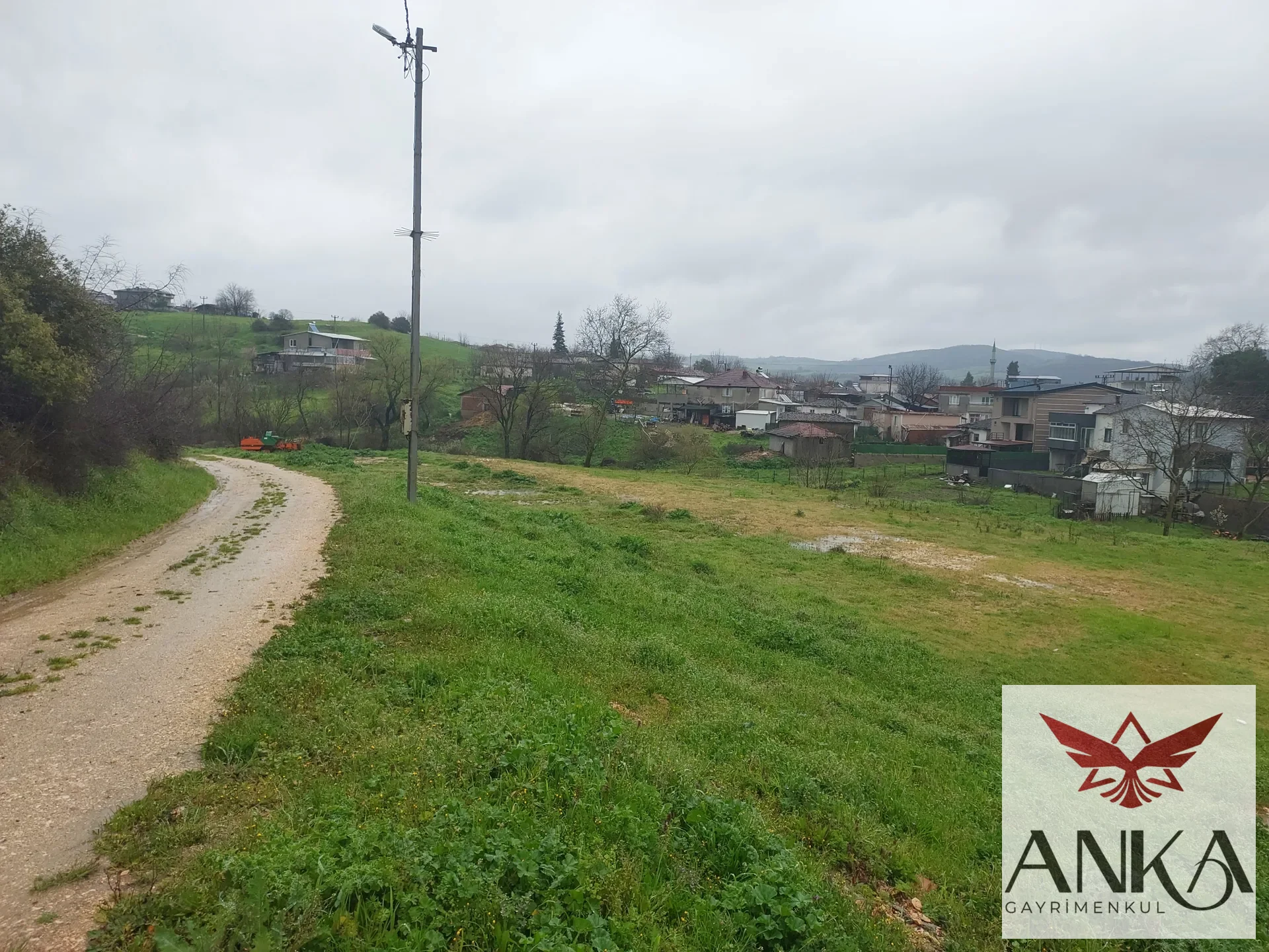 Mustafakemalpaşa Paşalar Mahallesinde 642 M2 Villa İmarlı Arsa — Fotoğraf 6